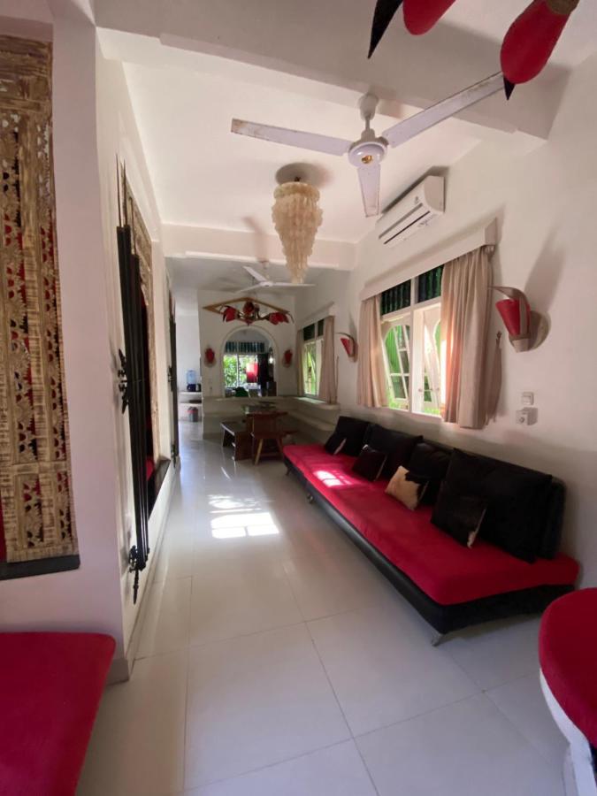 Blue Lagoon 5 Bedrooms Villa *