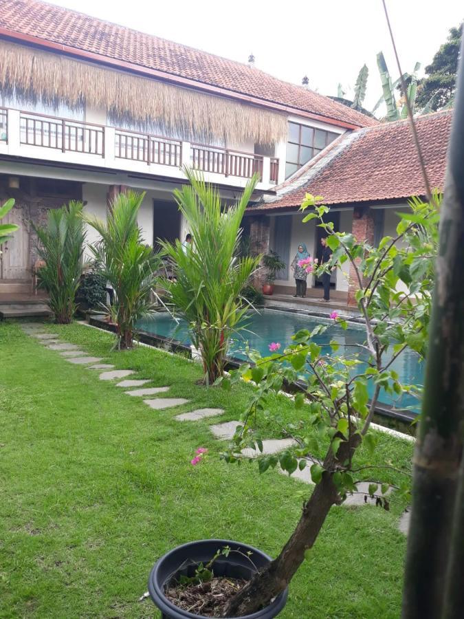 Semaya Homestay *