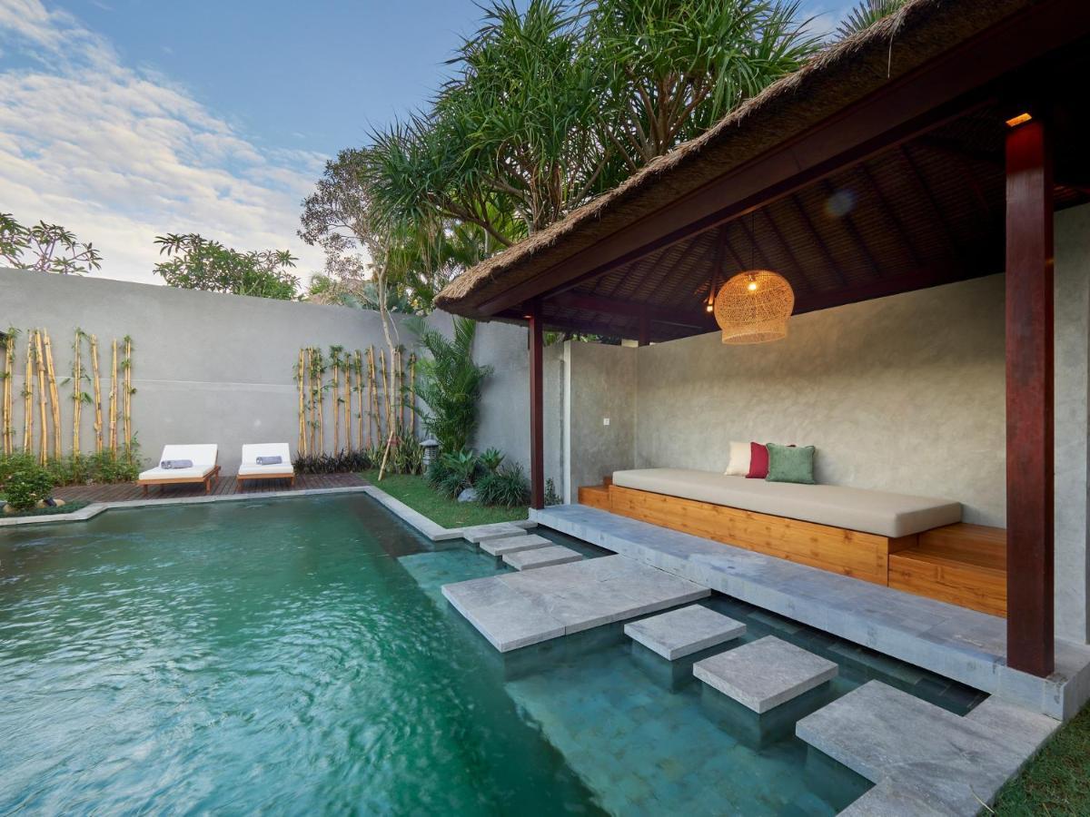 Villa Bumbak Park Villas *