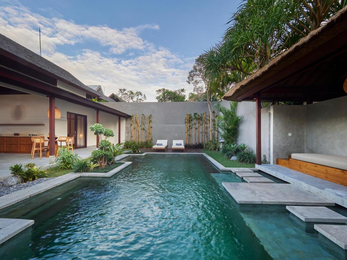 Bumbak Park Villas Villa Canggu (Bali)