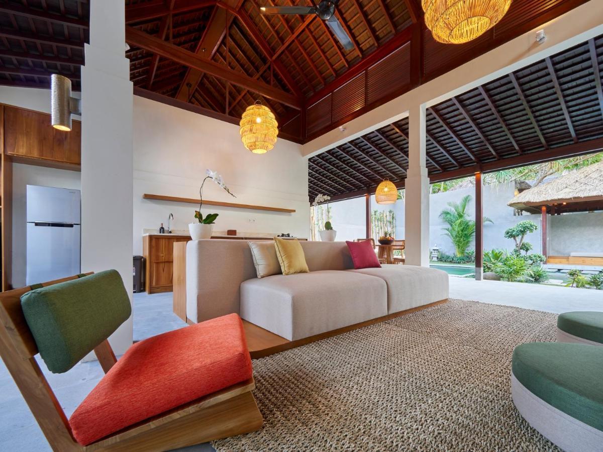 Villa Bumbak Park Villas *