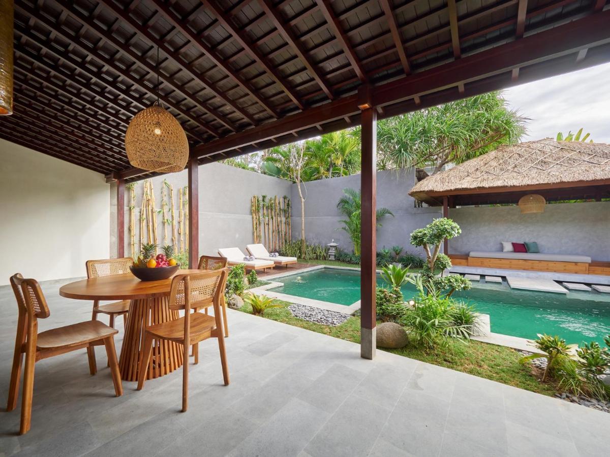 Bumbak Park Villas Villa Canggu (Bali)