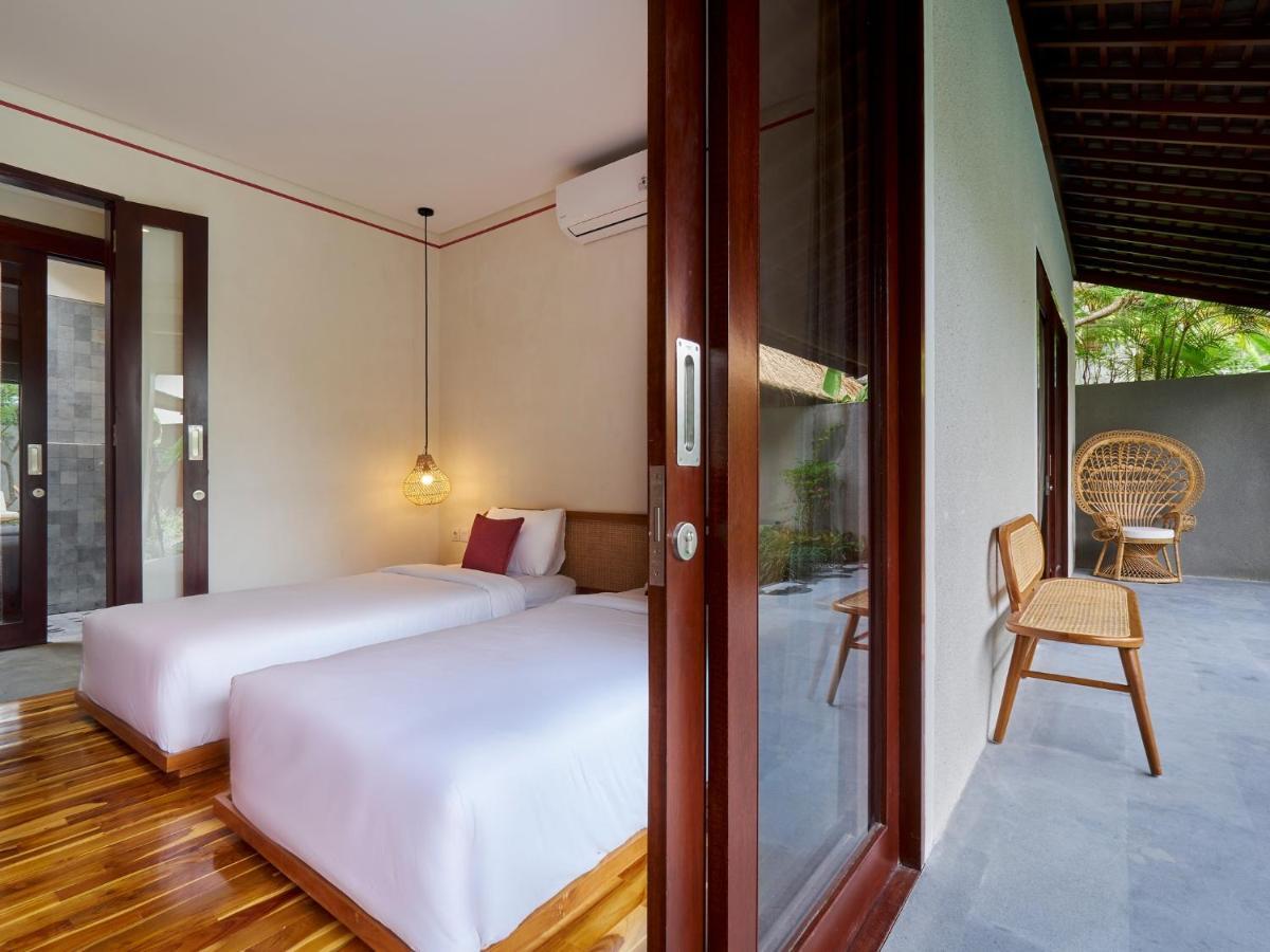 Bumbak Park Villas Villa Canggu (Bali)