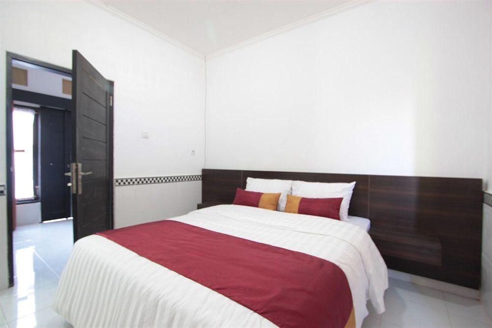 Guest house Bakung Sunset 2*