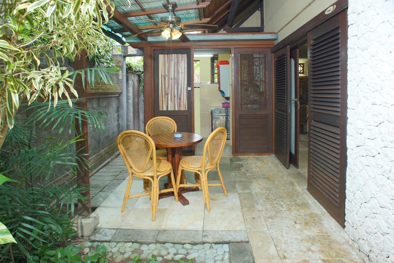 Tempat Tidur & Sarapan Agung
