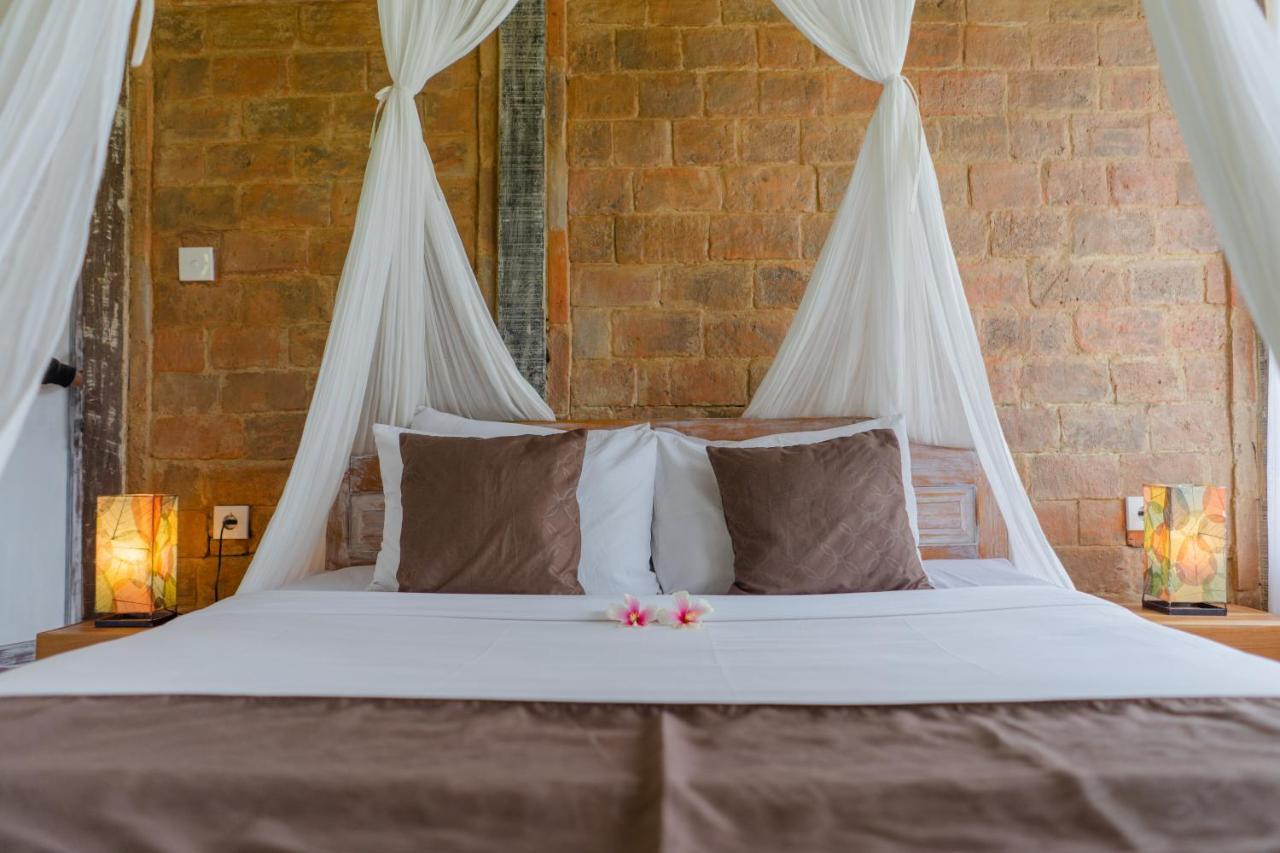 Ananda Jj & Ubud (Bali)