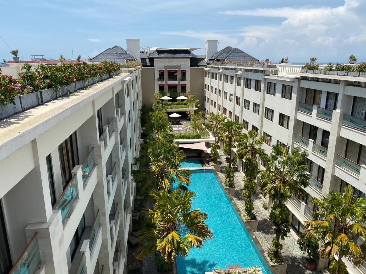 Stylish 2 Bedroom Penthouse Apt, Newly Refreshed, 50 Mbps, Pool, Gym, Resto Apartment Kuta (Bali)
