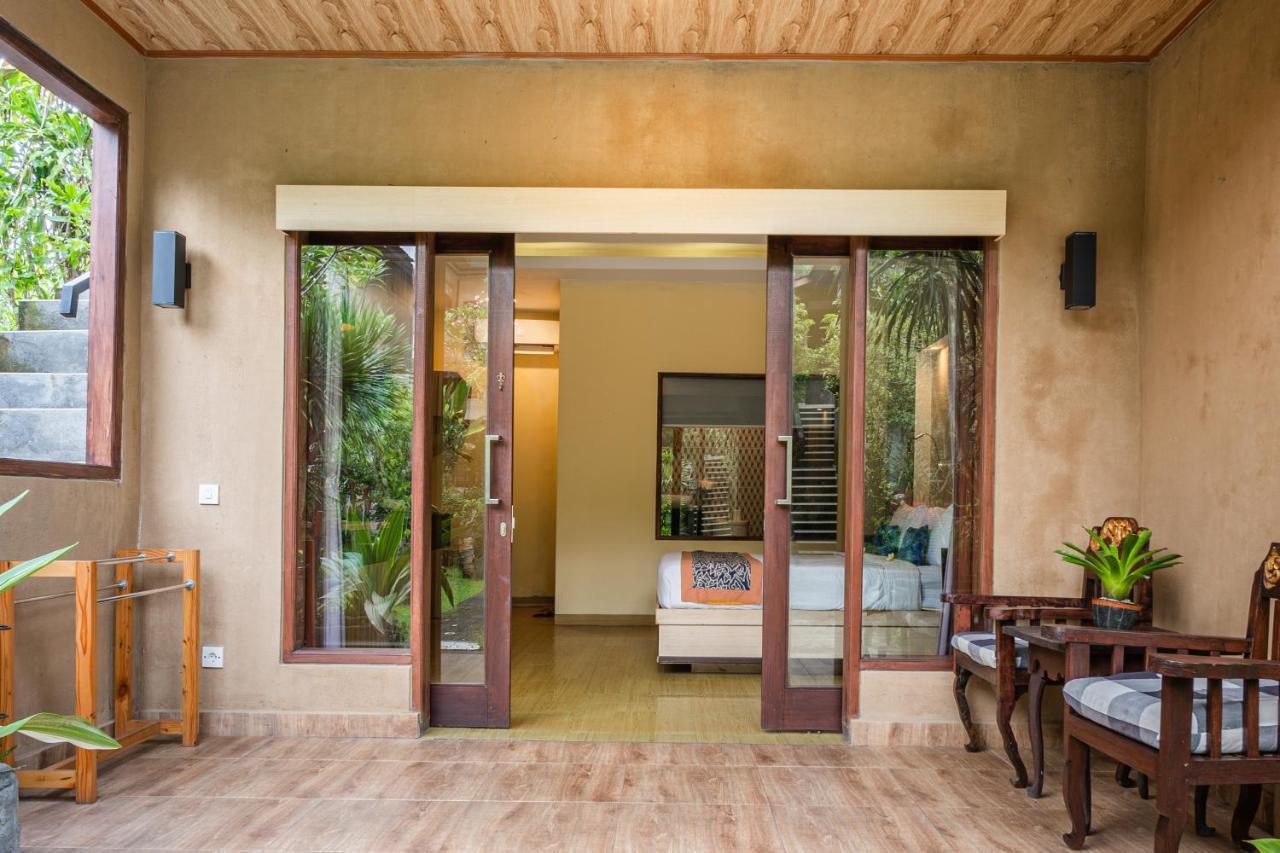 Guest house Dewangga 3*