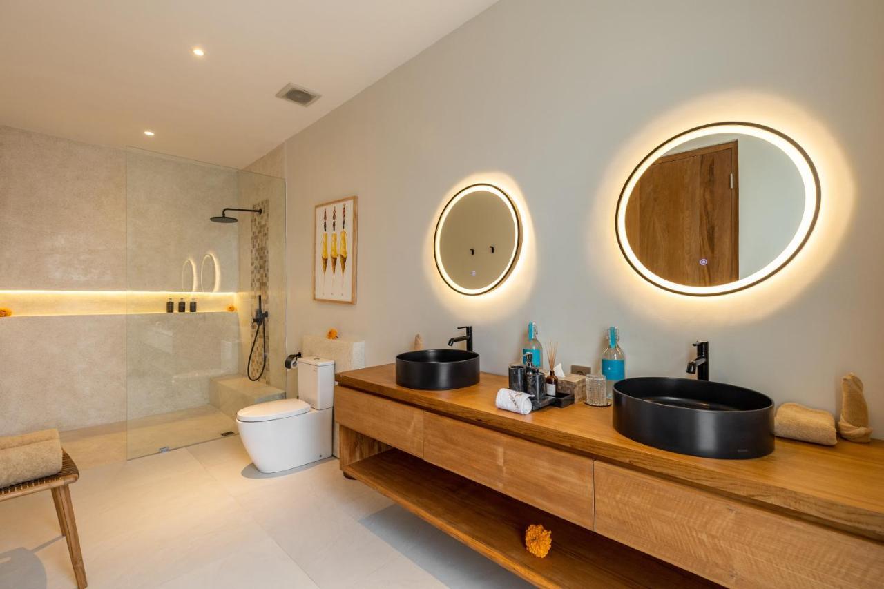 Brand New 5 Bd Luxury 300m To *