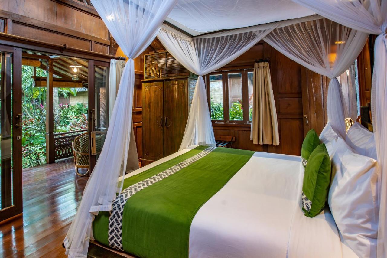 Villa Arya *