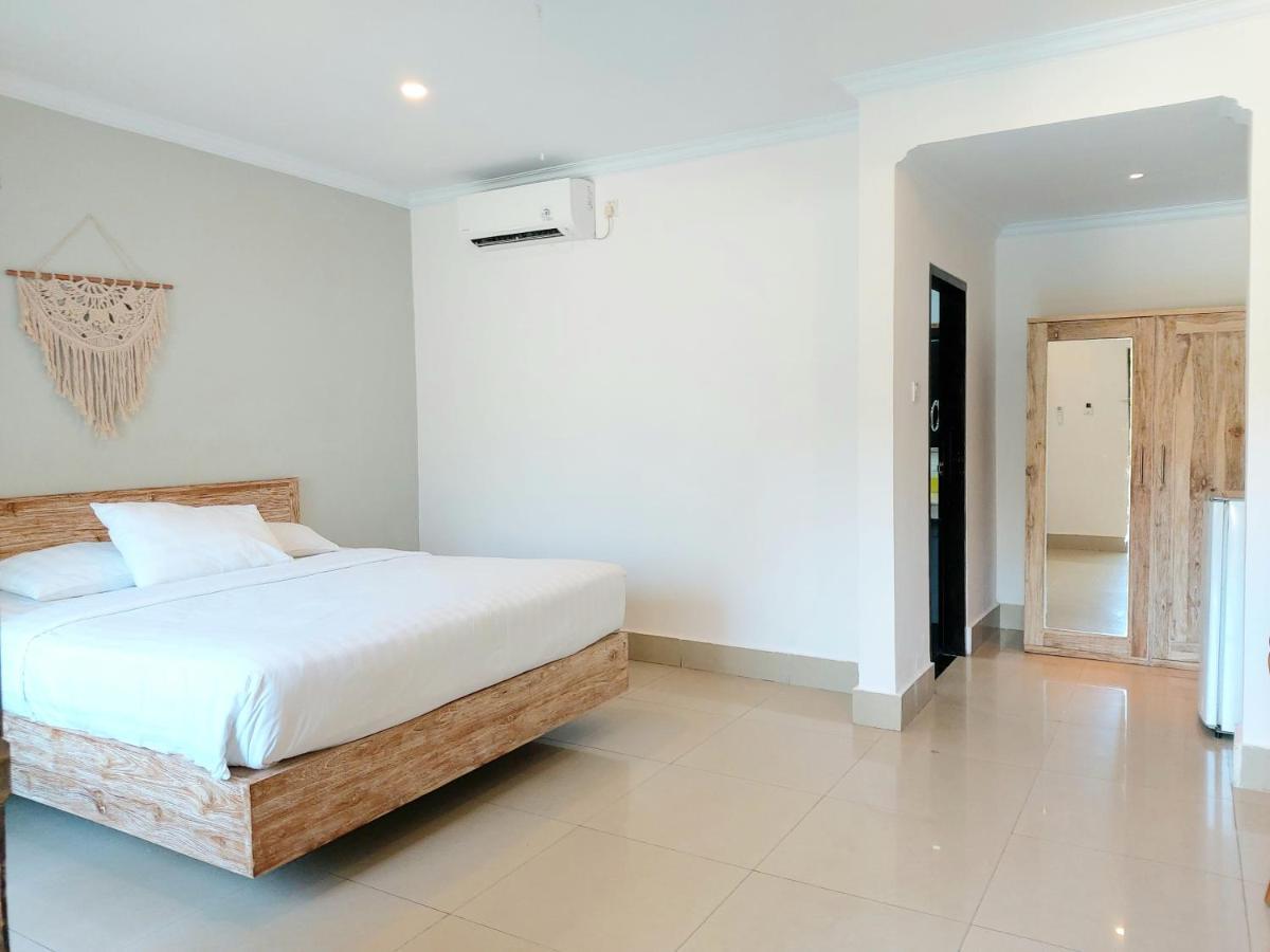 Radha Bali 2*