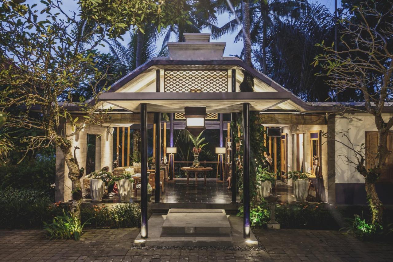 Villa Amora Boutique *