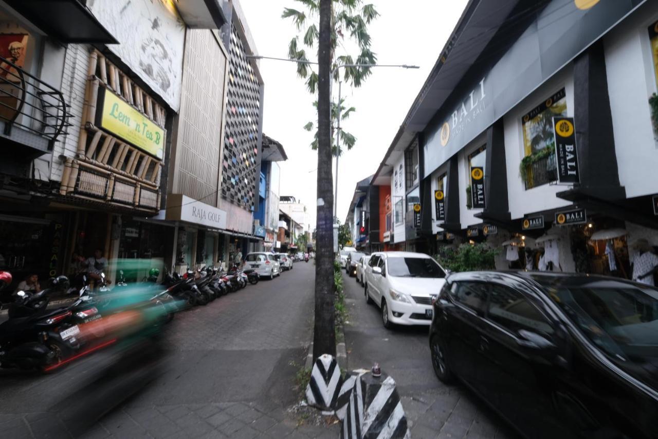 Hotel Zia Kuta 3*