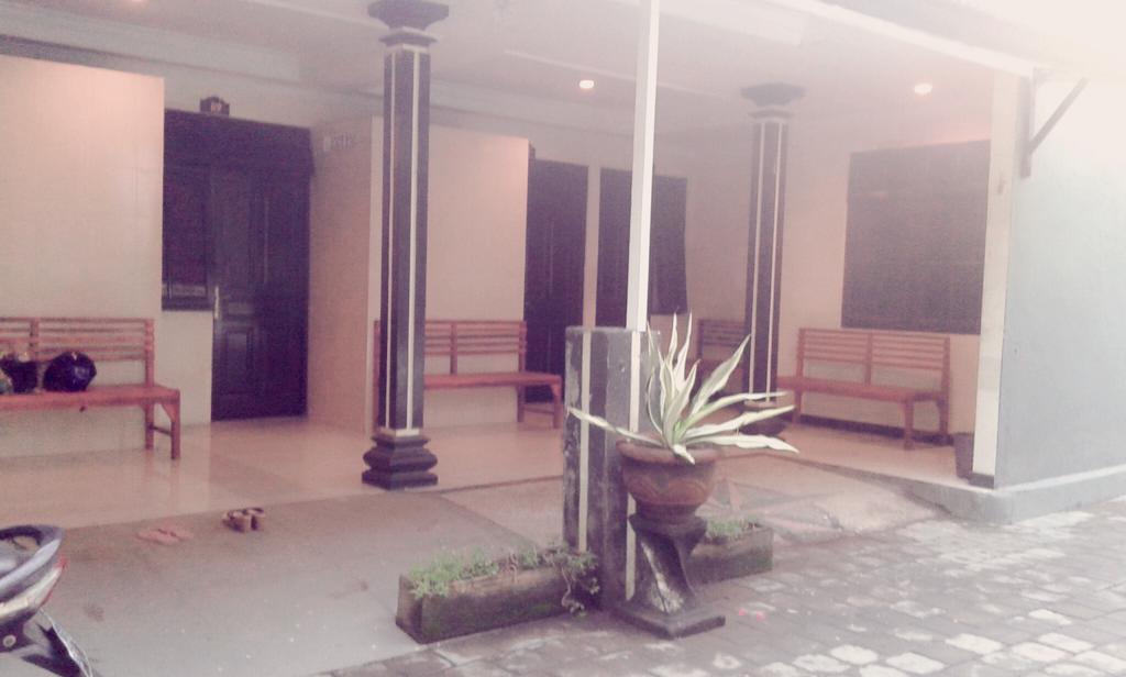 Swandewi Homestay Kuta (Bali)