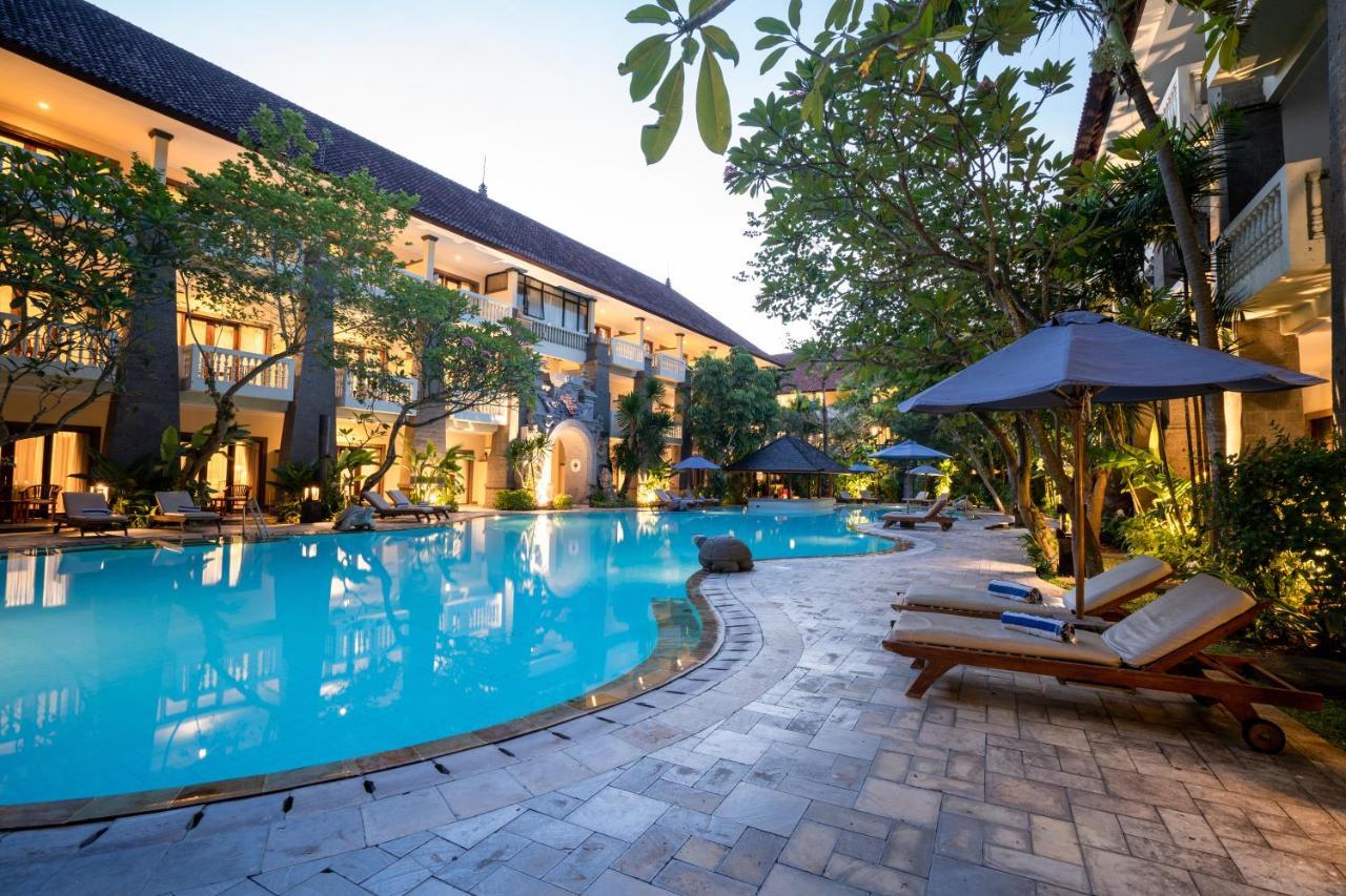 Hotel Kumala Pantai 3*