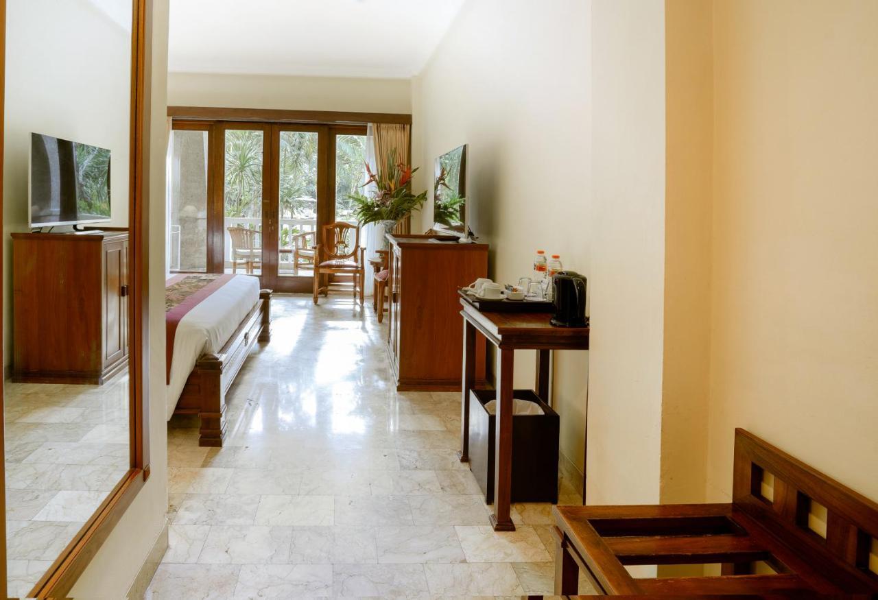 Kumala Pantai Hotel Legian (Bali)