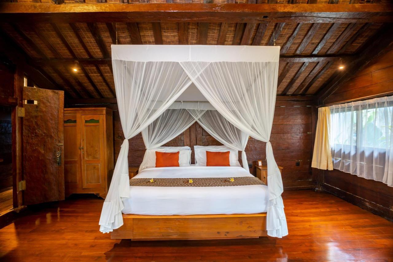 Holiday park Aryaswara 3*