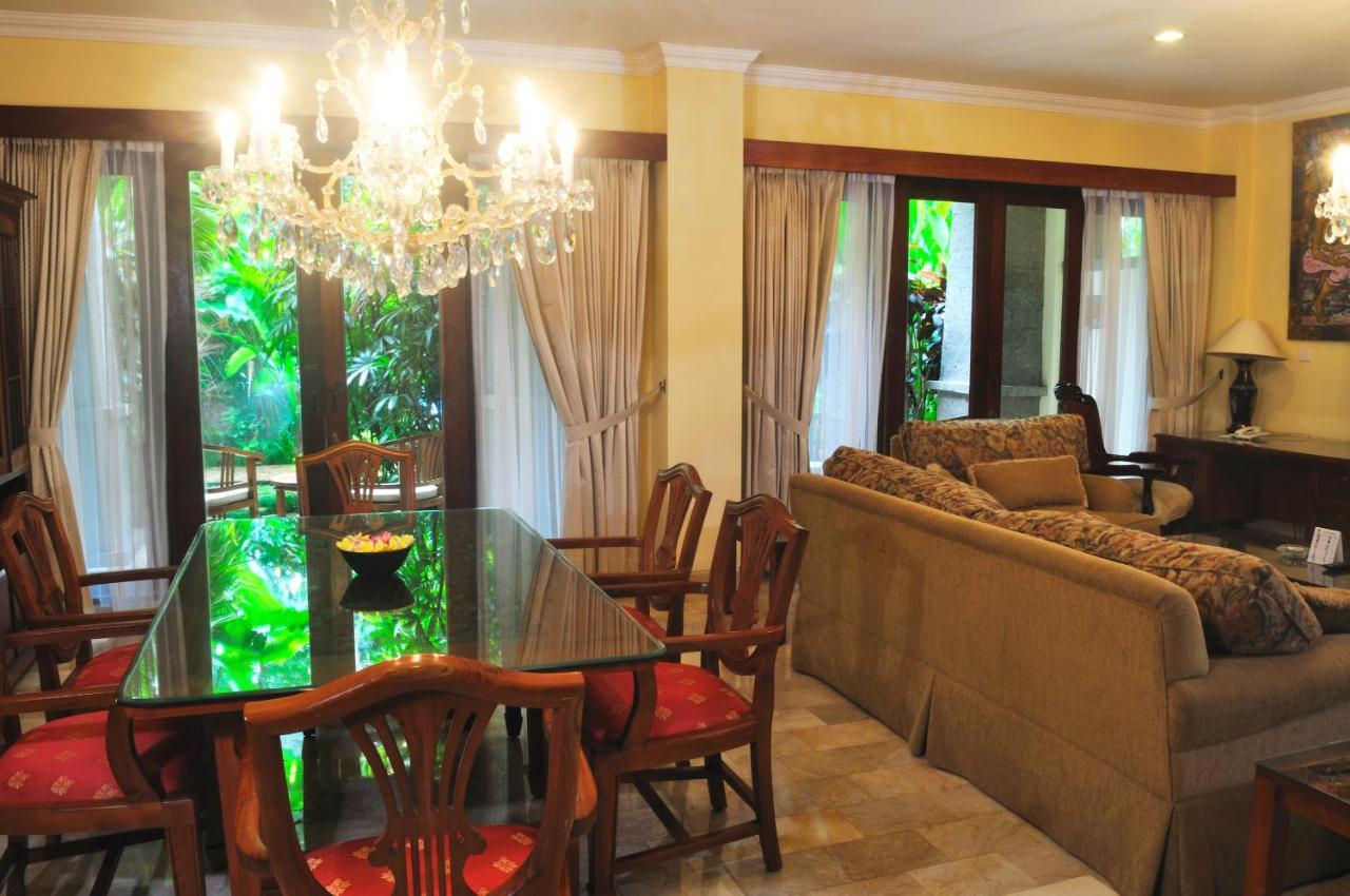 Kumala Pantai Hotel 3*
