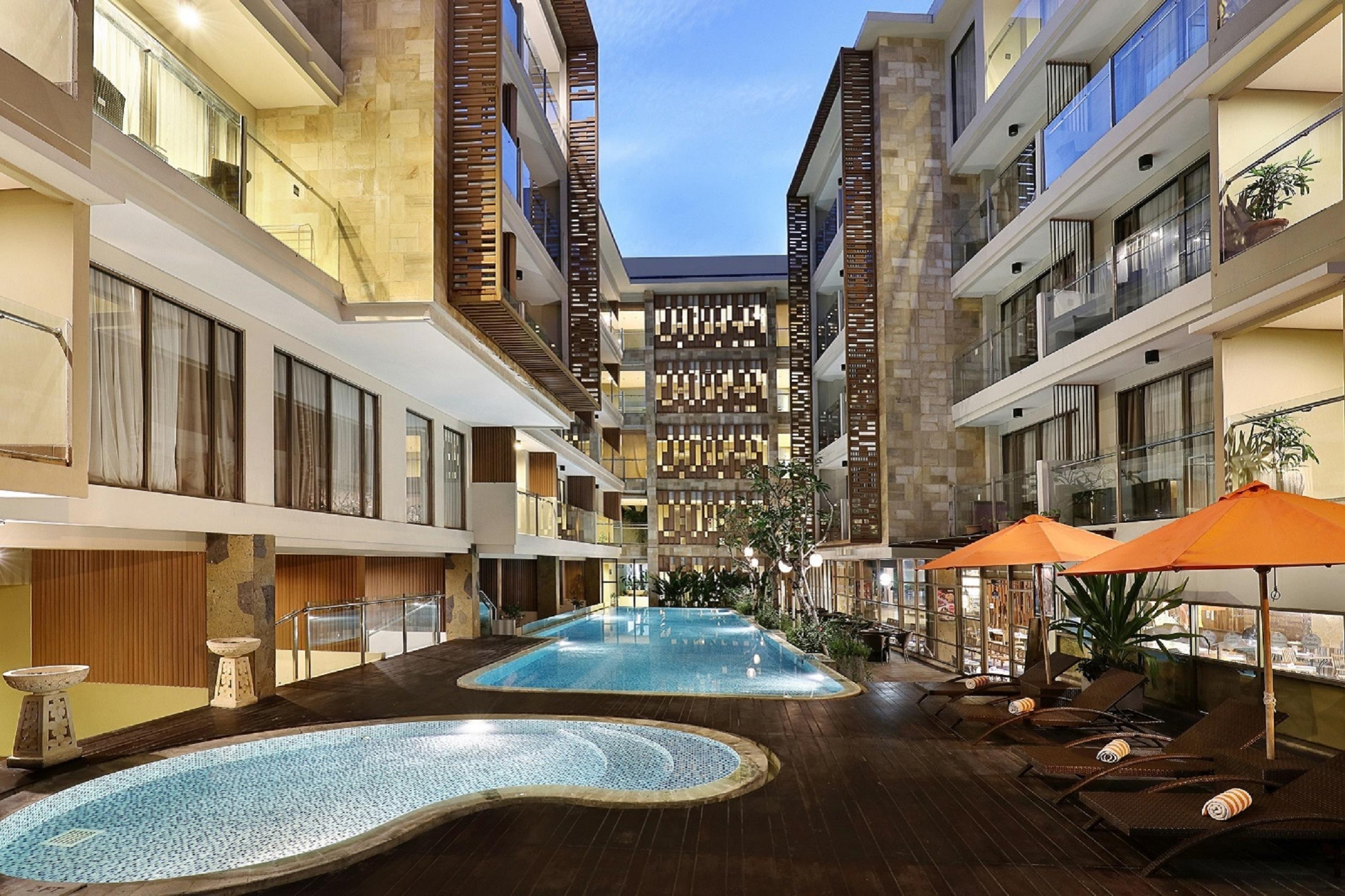 Harper Kuta By Aston Hotel