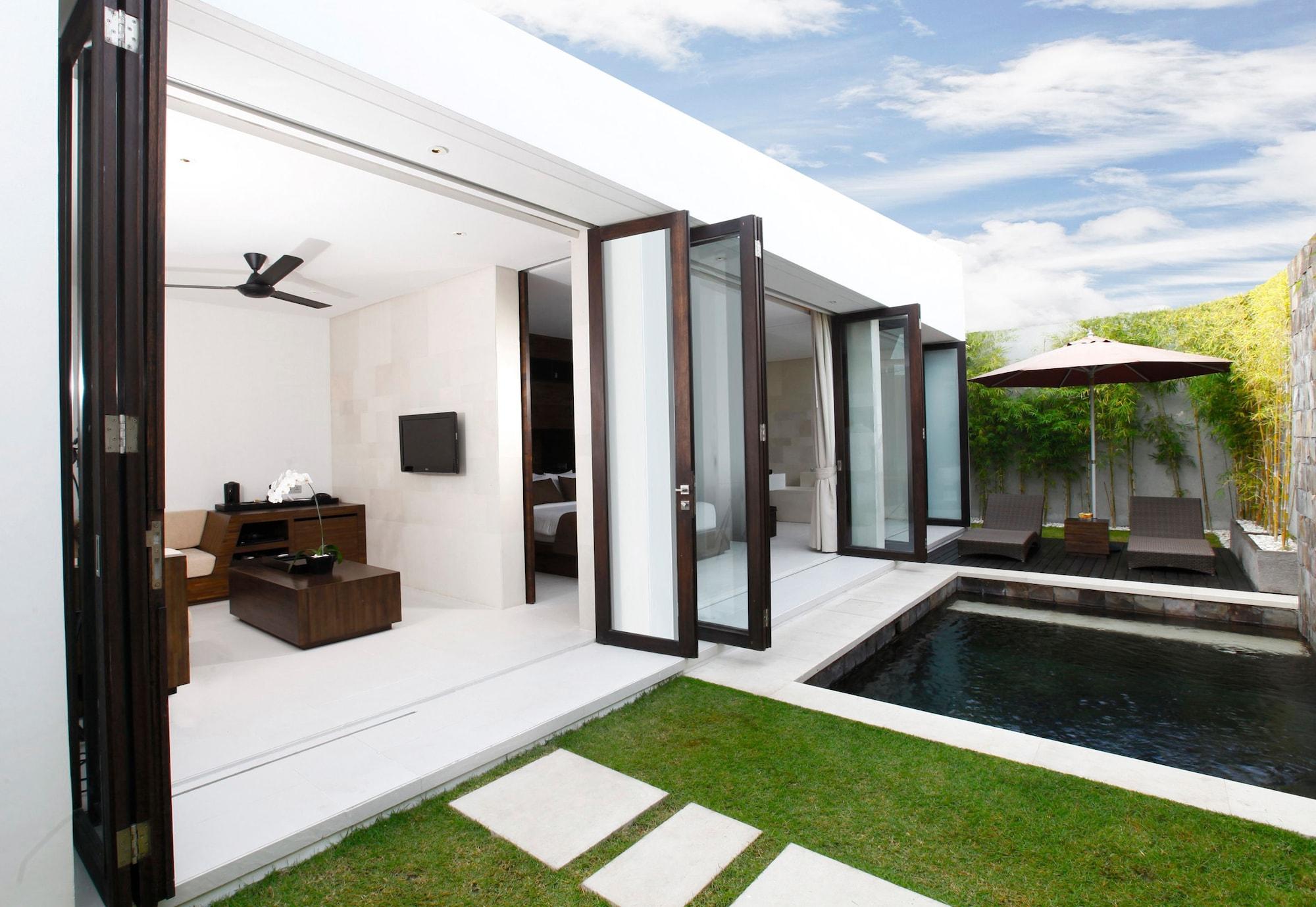 Equilibria Villa