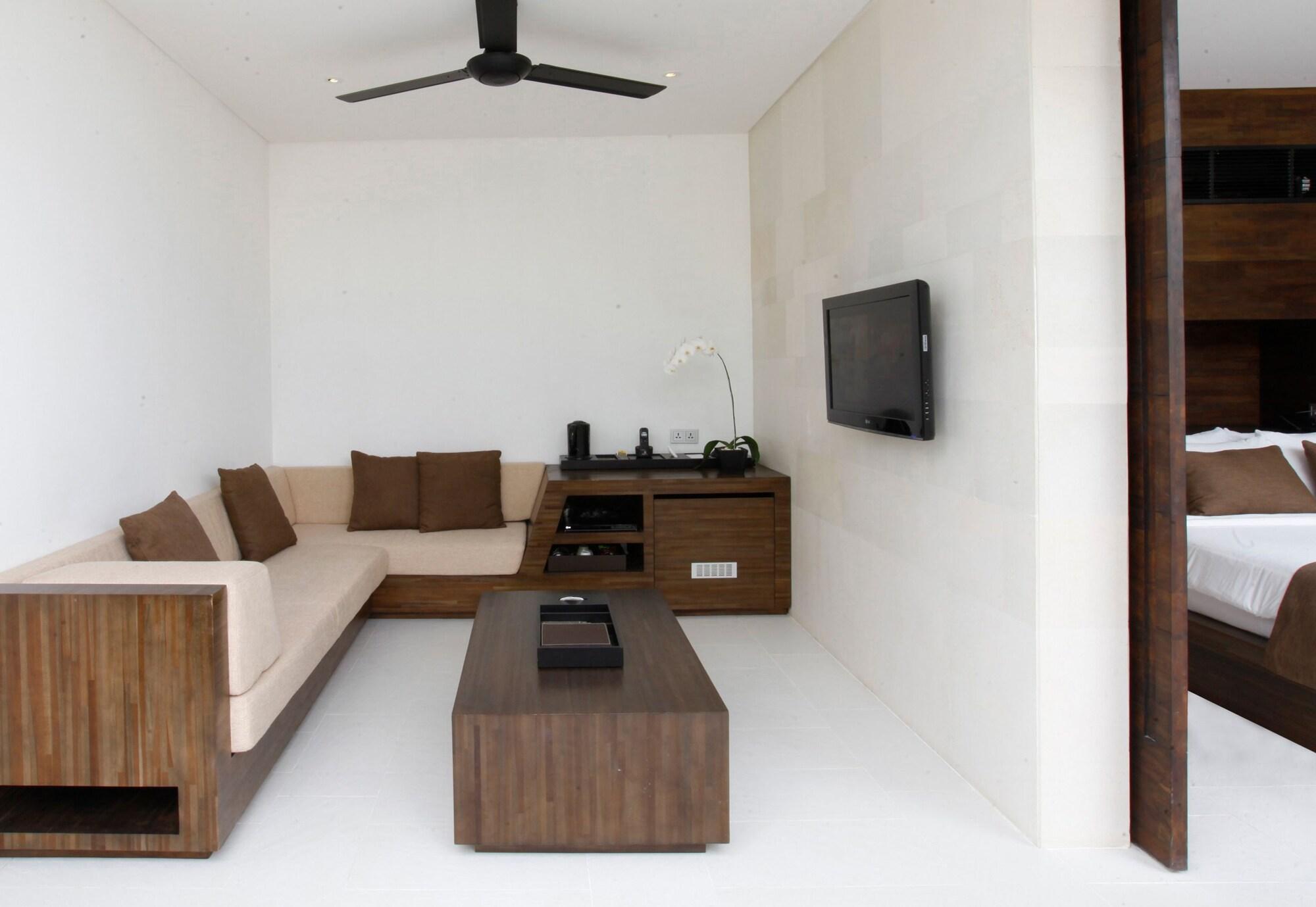 Equilibria Villa *