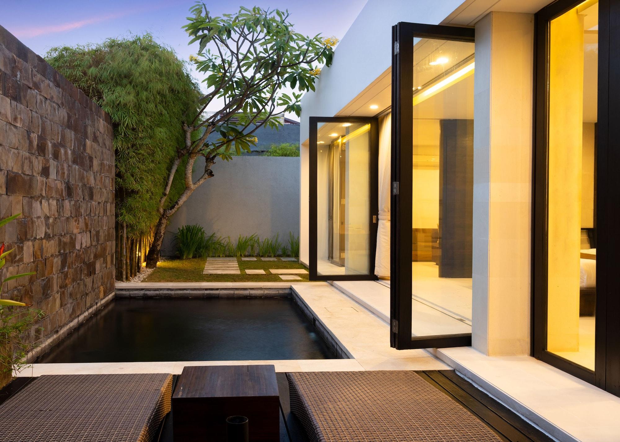 Villa Equilibria *