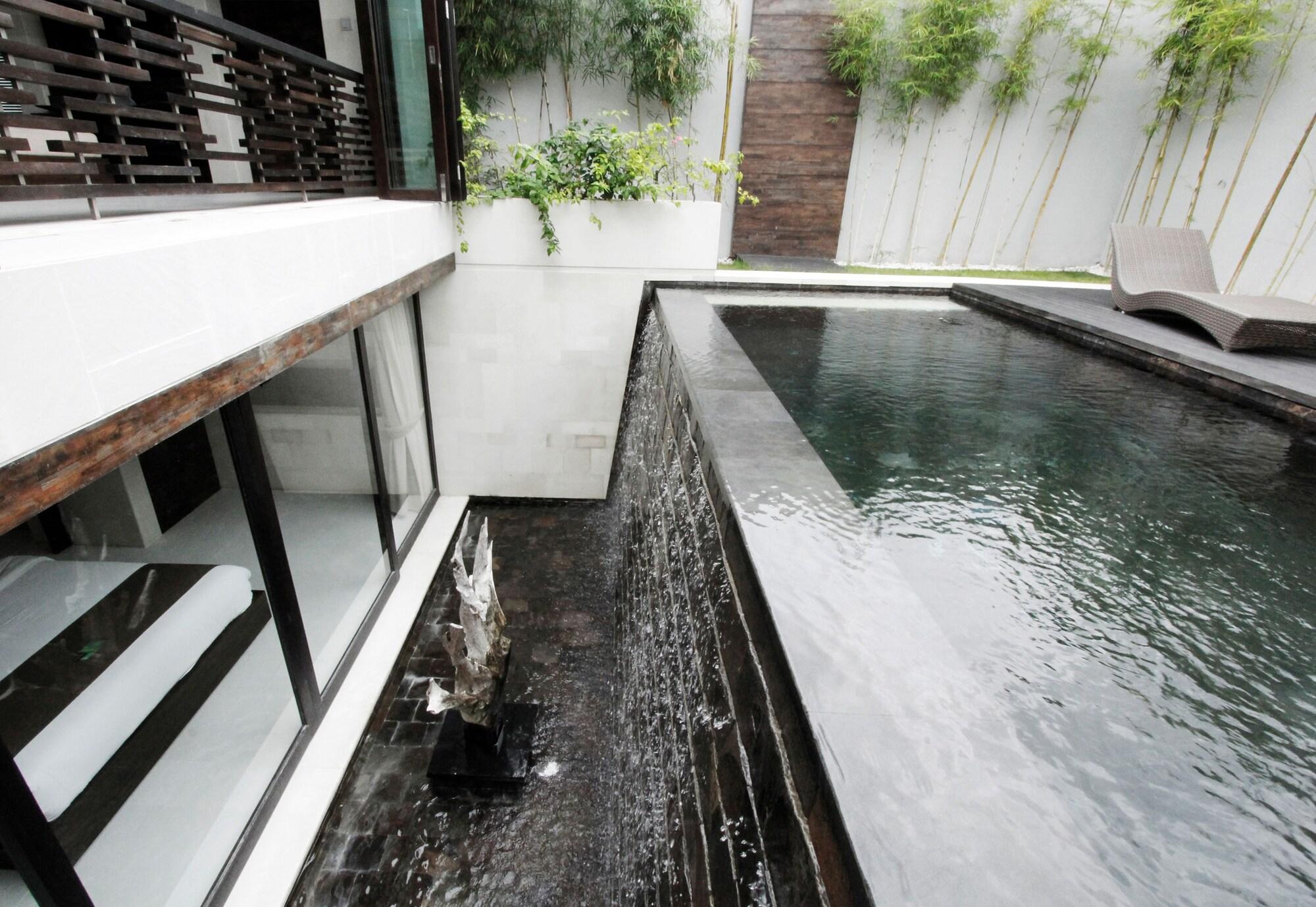 Equilibria * Seminyak (Bali)