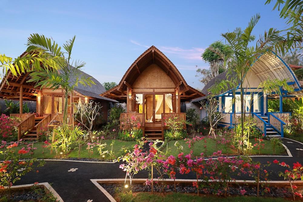 Lumbung 3* Uluwatu (Bali)