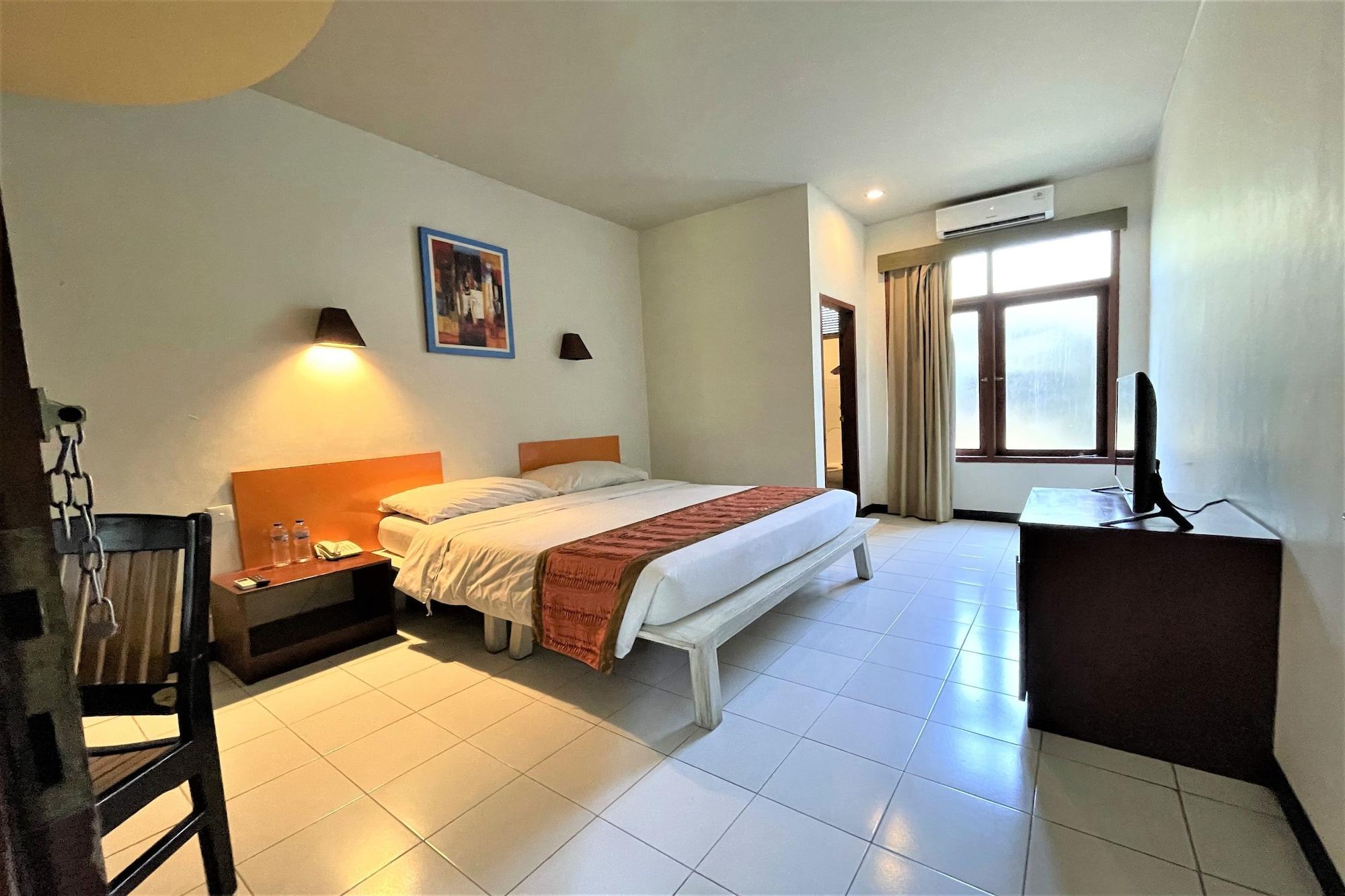 Hotel The Yani Bali Pesanggaran