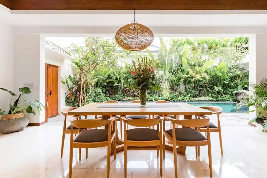 Villa Frangipani Mawe At Berawa *