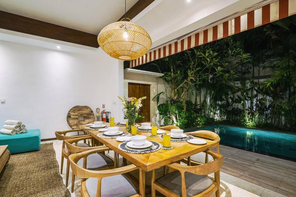 Villa Frangipani Mawe At Berawa Canggu (Bali)
