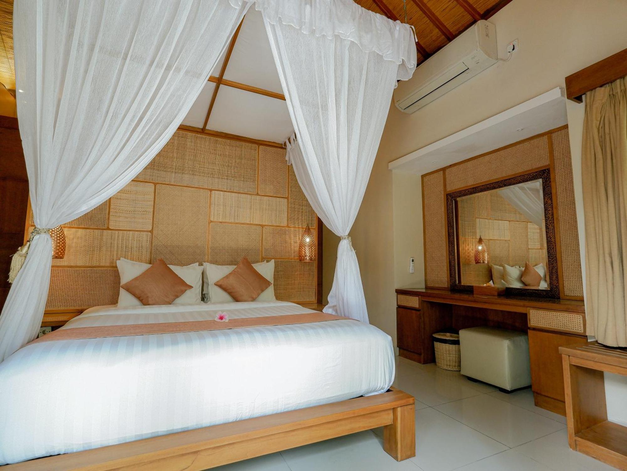 Lasanti * Seminyak (Bali)