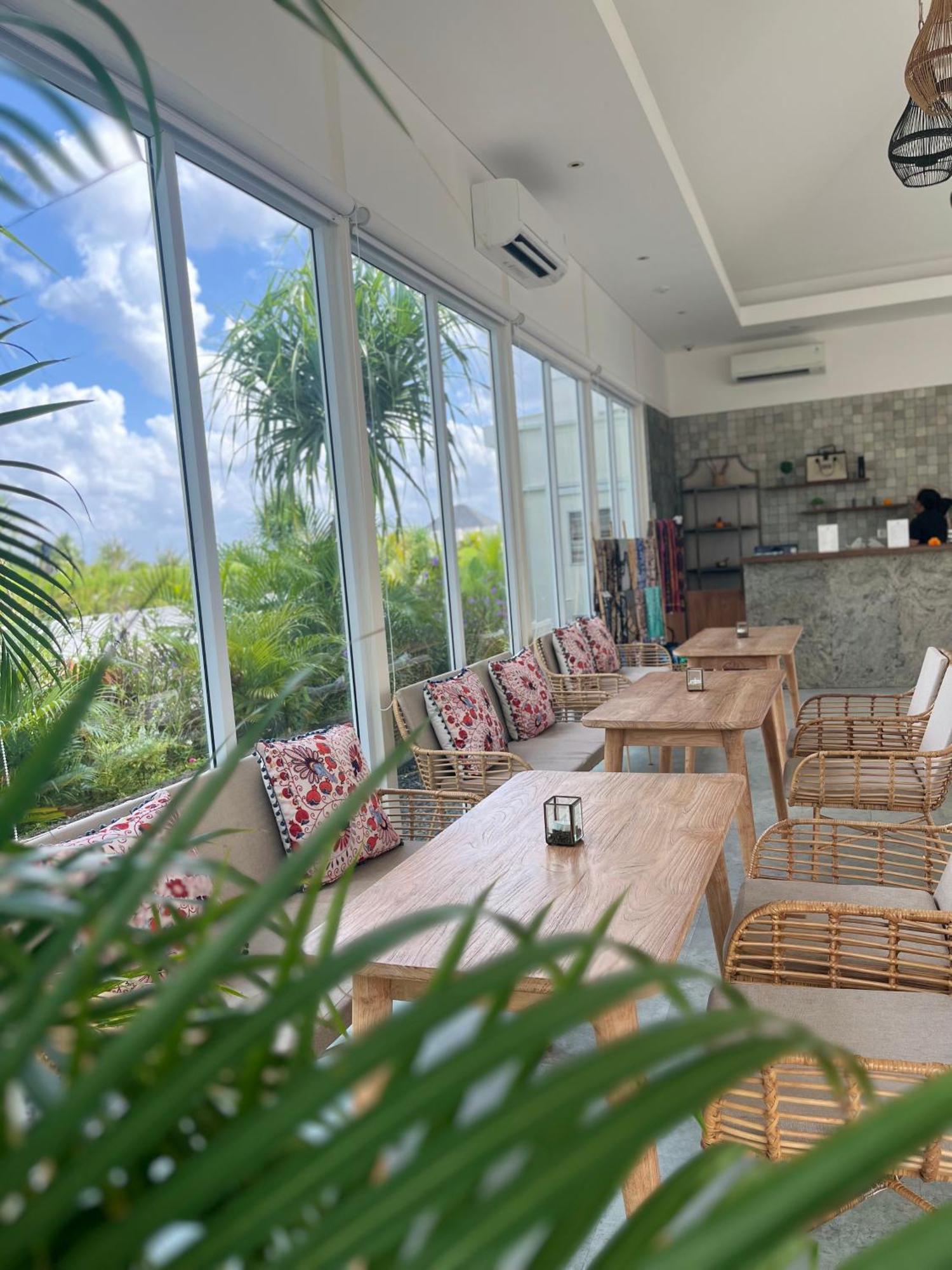 Hotel Kanvaz Village Seminyak (Bali)