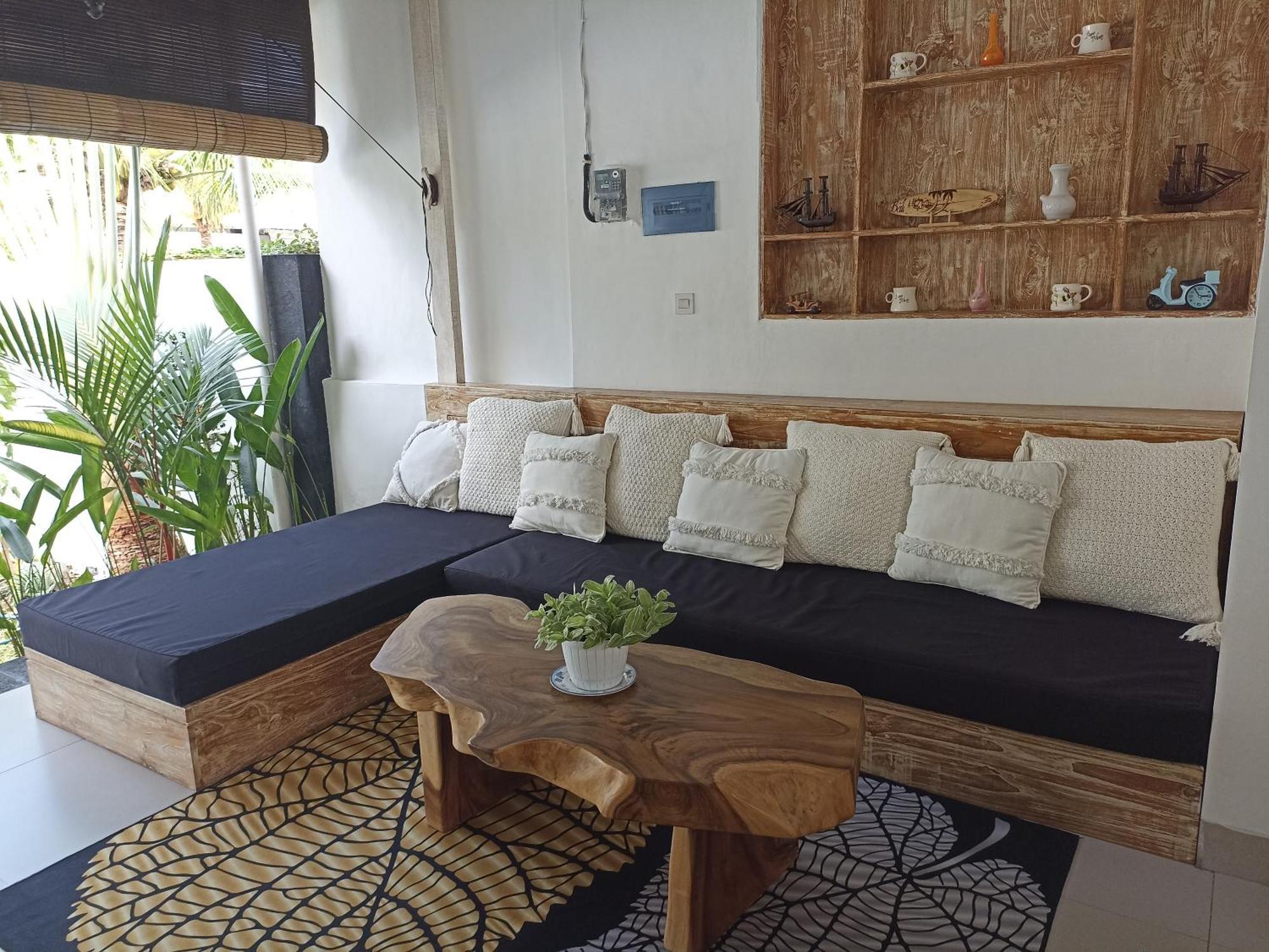 Of Course X X Canggu X Seminyak Kerobokan (Bali)
