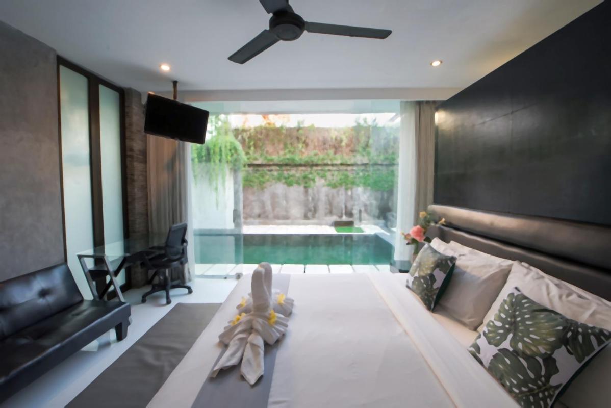 Sky-villa 3- 8 Bedroom Brilliant Location Between To Shopping Villa *