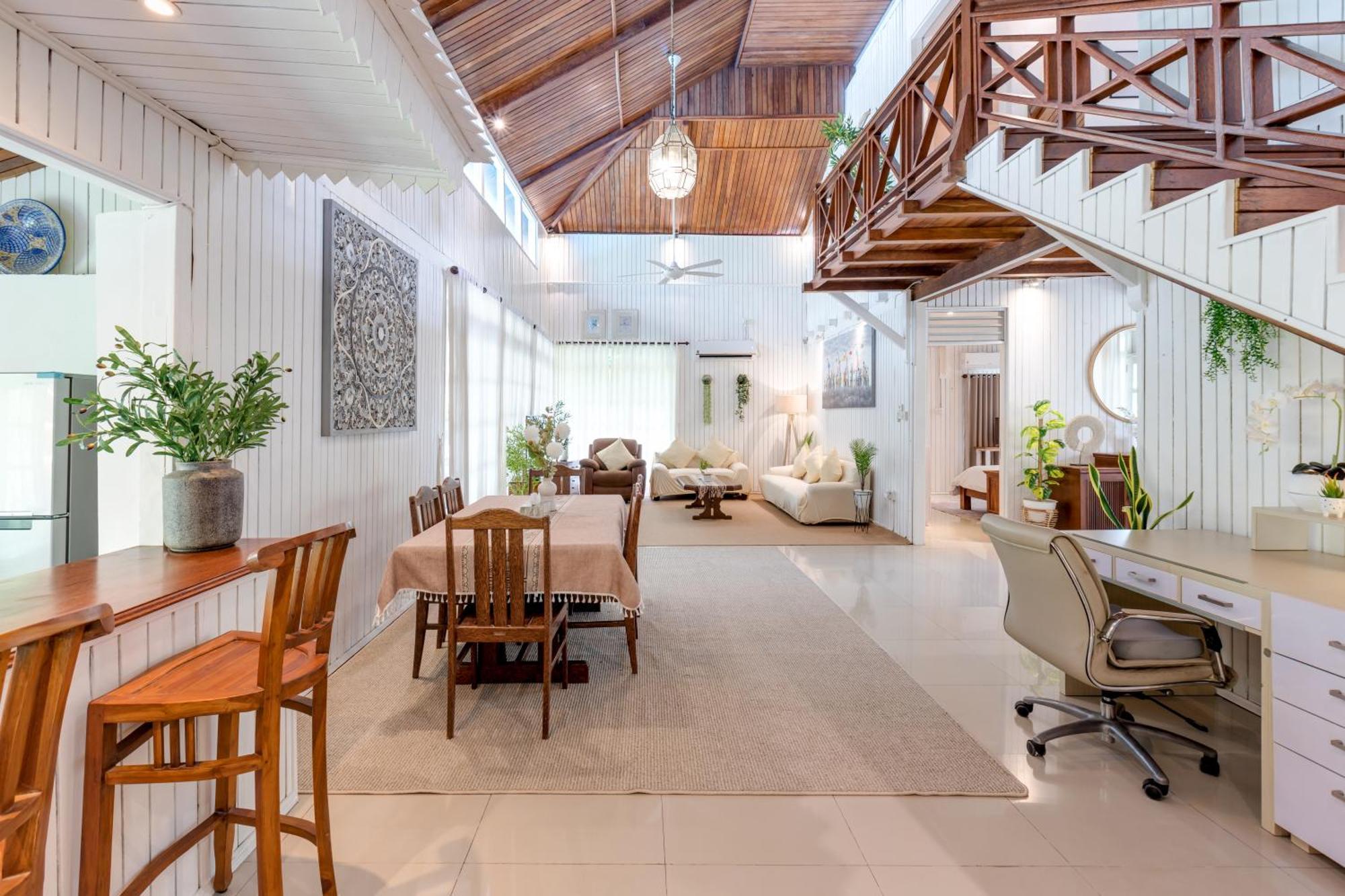 Villa Burung In Kashantee Village Seminyak (Bali)