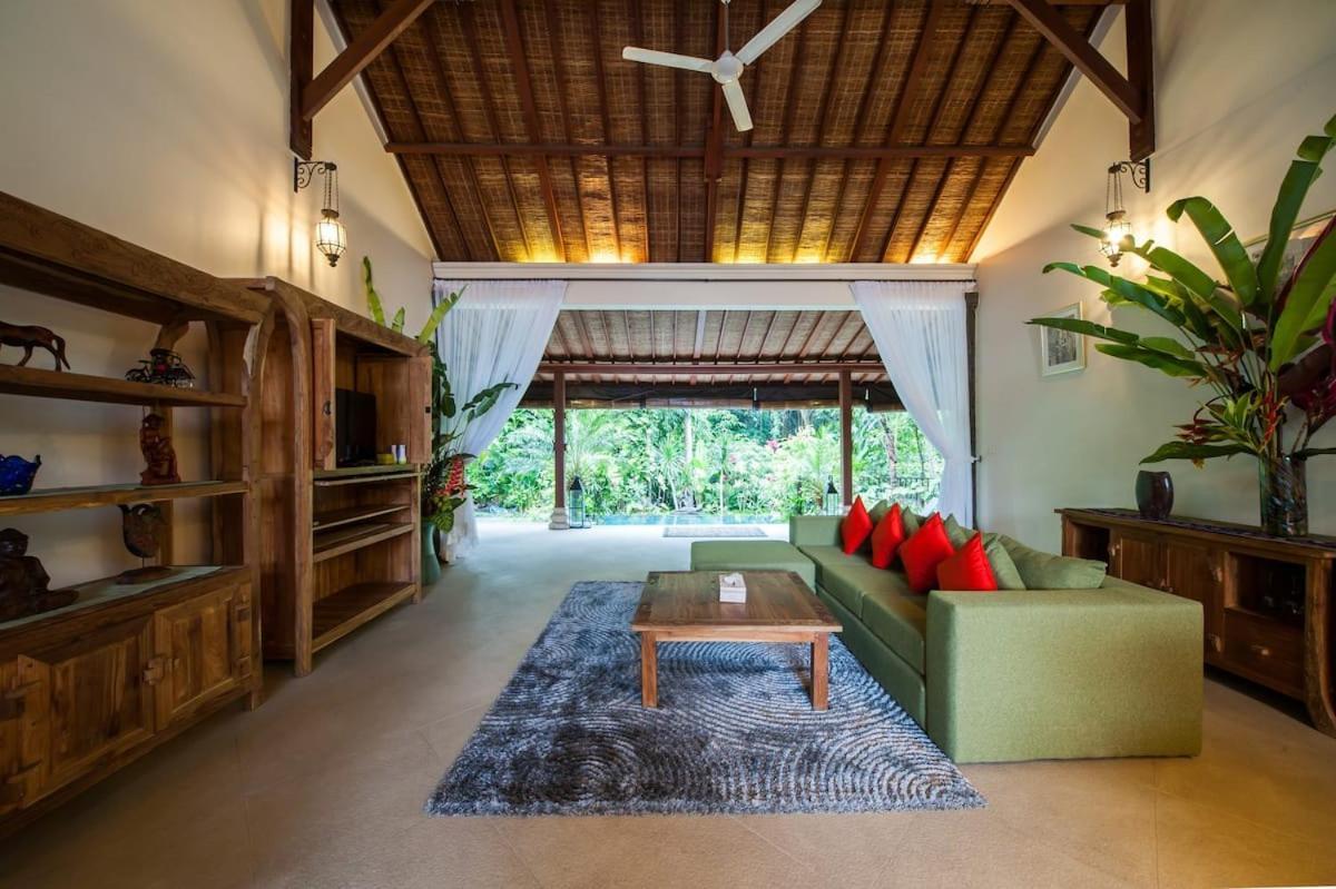 Villa Luxury 3br Infinity Jungle View Aashaya *