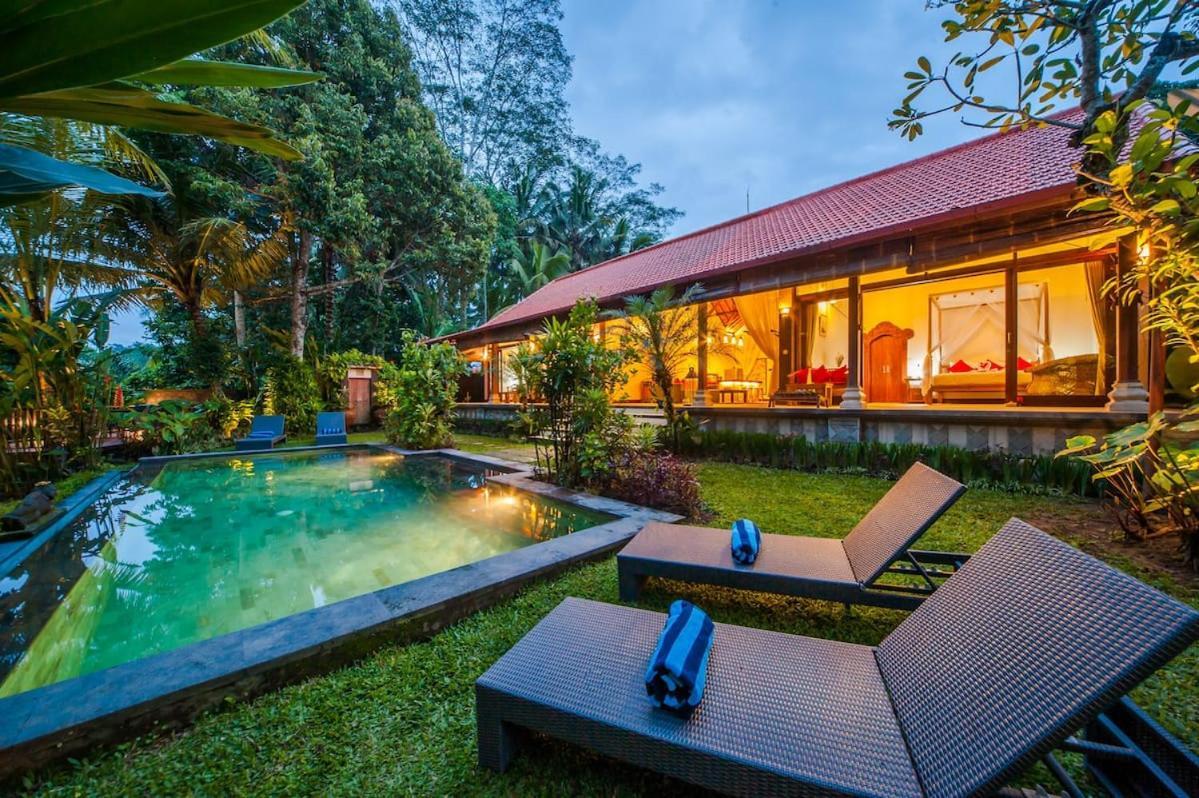 Villa Luxury 3br Infinity Jungle View Aashaya *