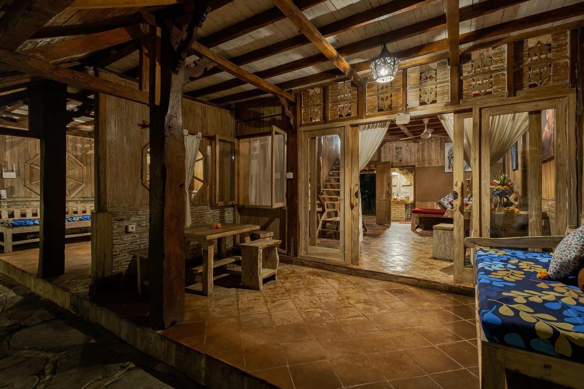 Joglo Organik Guest house 4*