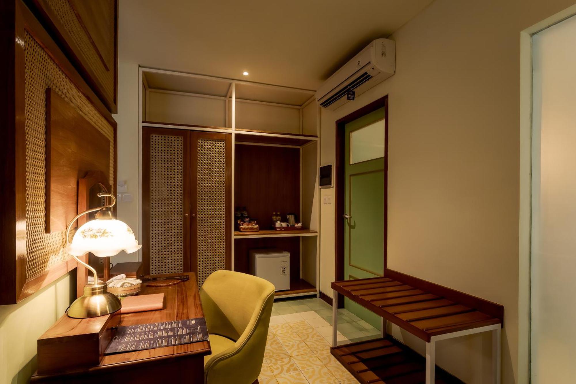 Fourteen Roses Boutique Hotel, Kuta