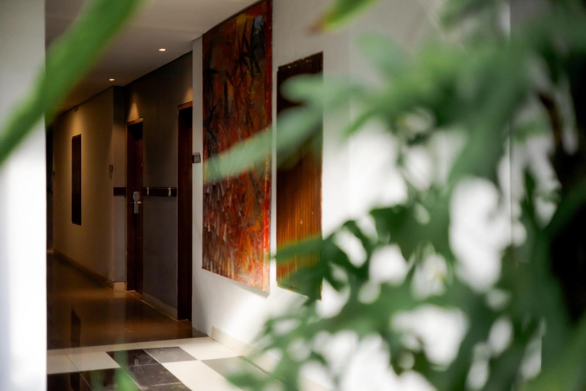 Hotel Fourteen Roses Boutique Hotel, Kuta 4*