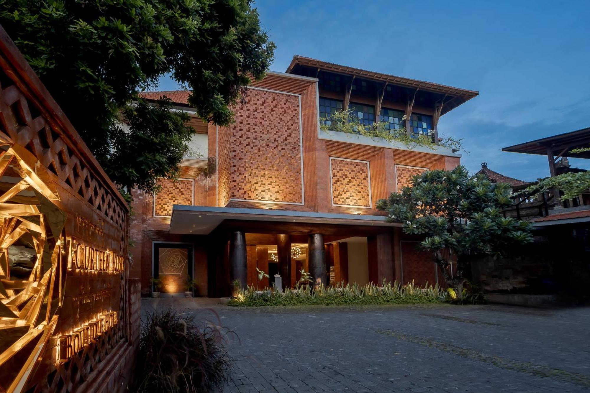 Fourteen Roses Boutique Hotel, Kuta Hotel Legian (Bali)