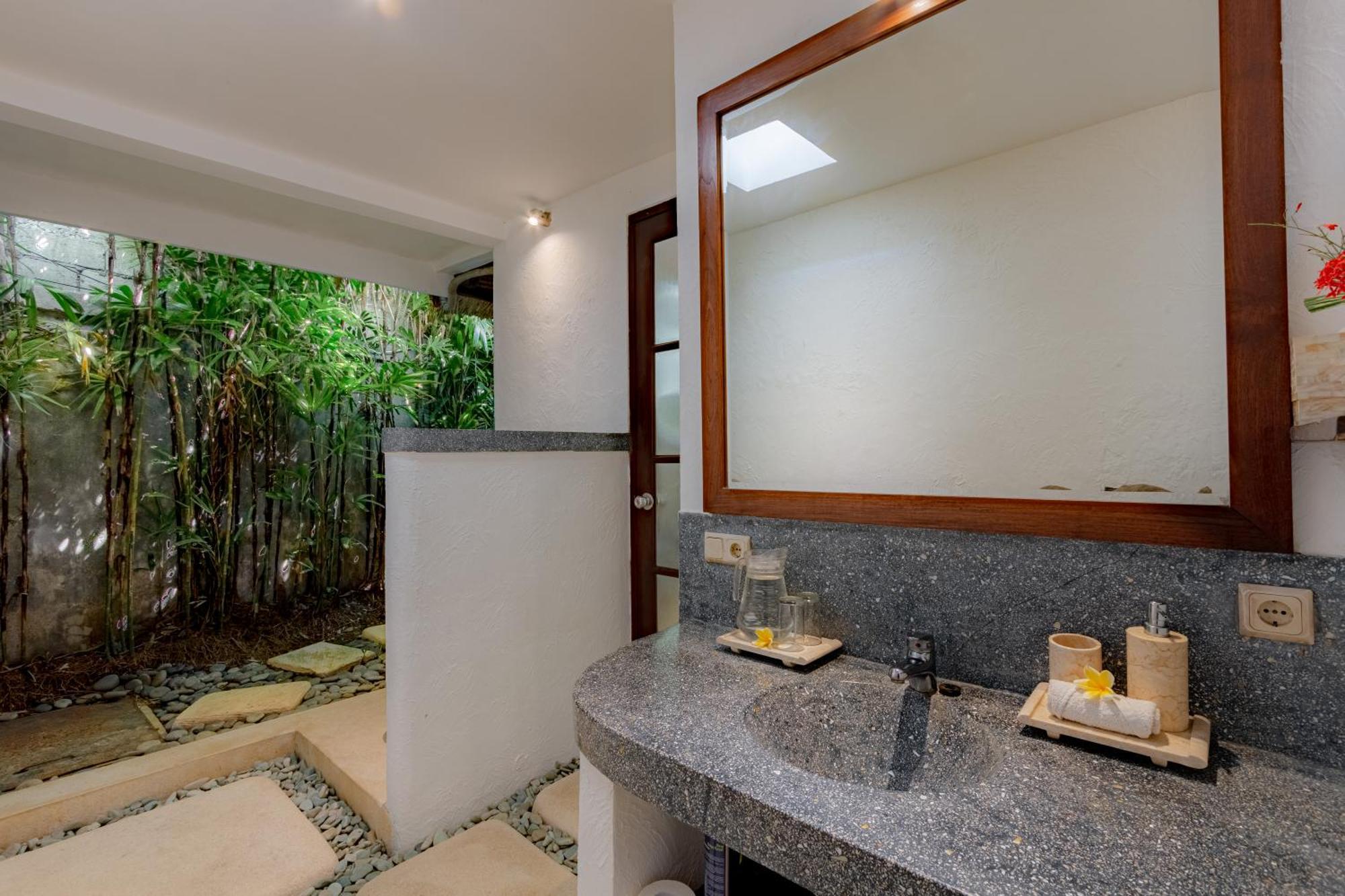 Bali Akasa Villa