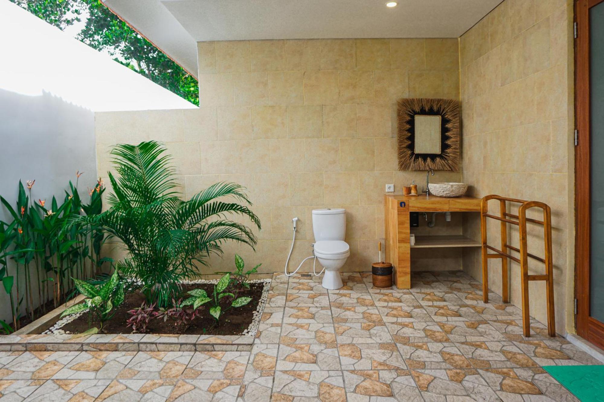 10 Rose Bali 3br Luxury