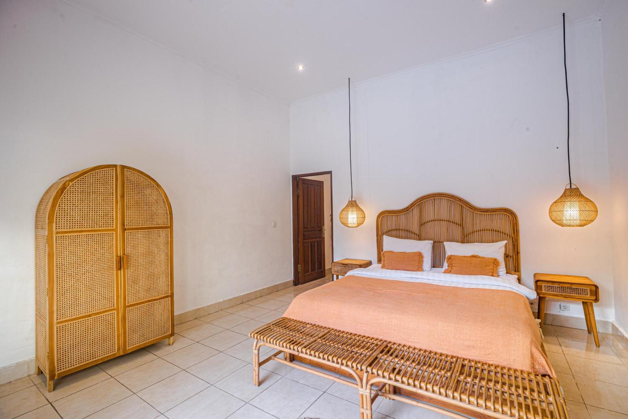 Deba 2 By Bali Solutions