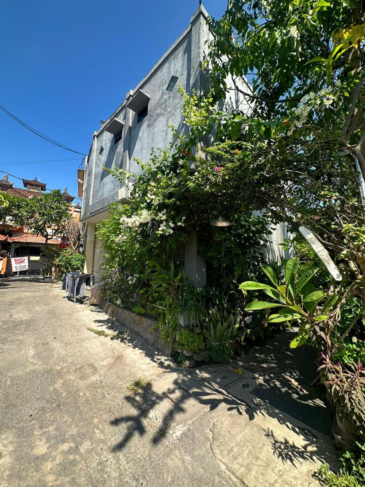 Sari Buana 2* Kuta (Bali)