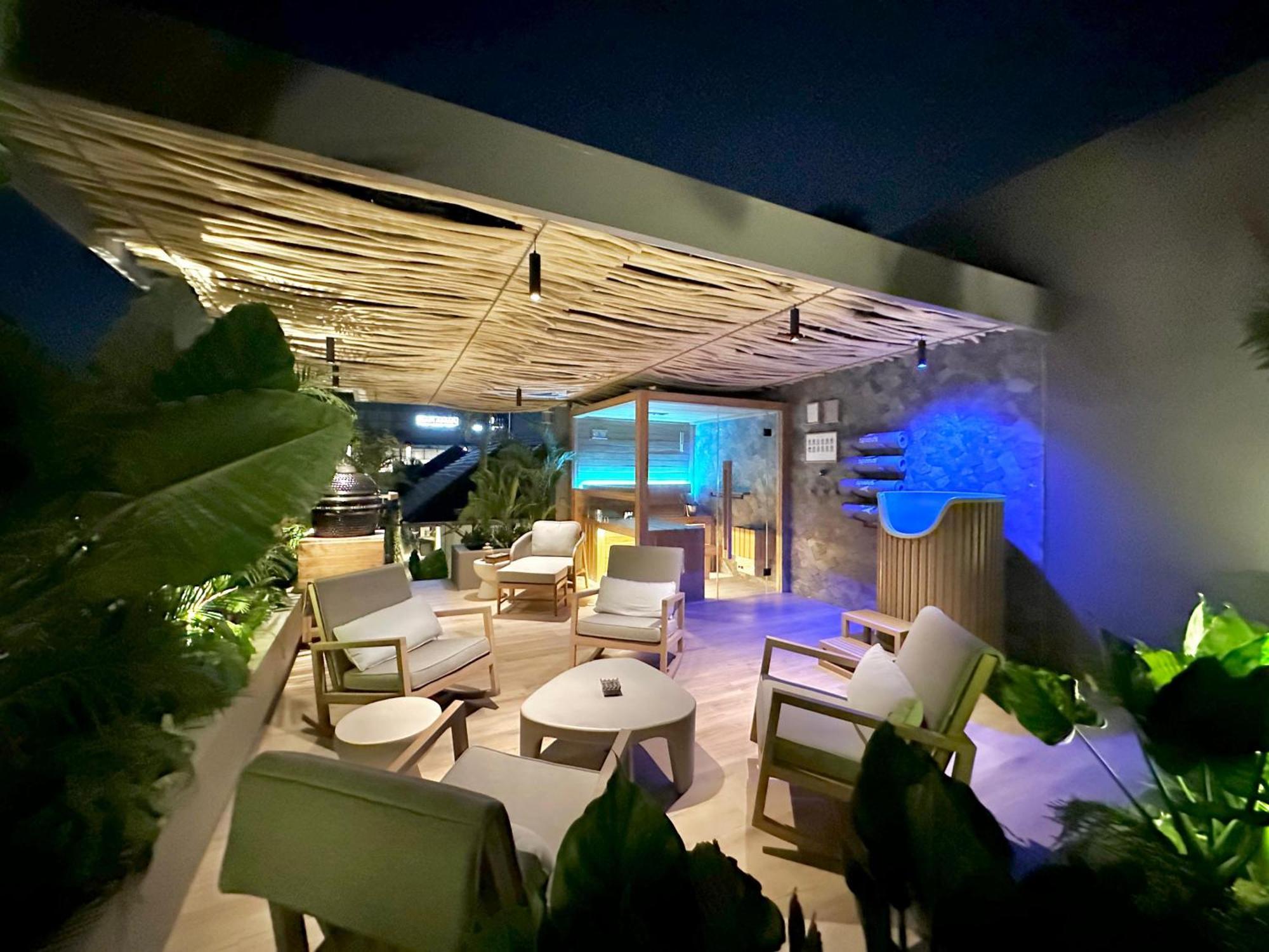 Sin Nombre Bali - Sauna, Ice Bath & Roof Terrace 4* Canggu (Bali)