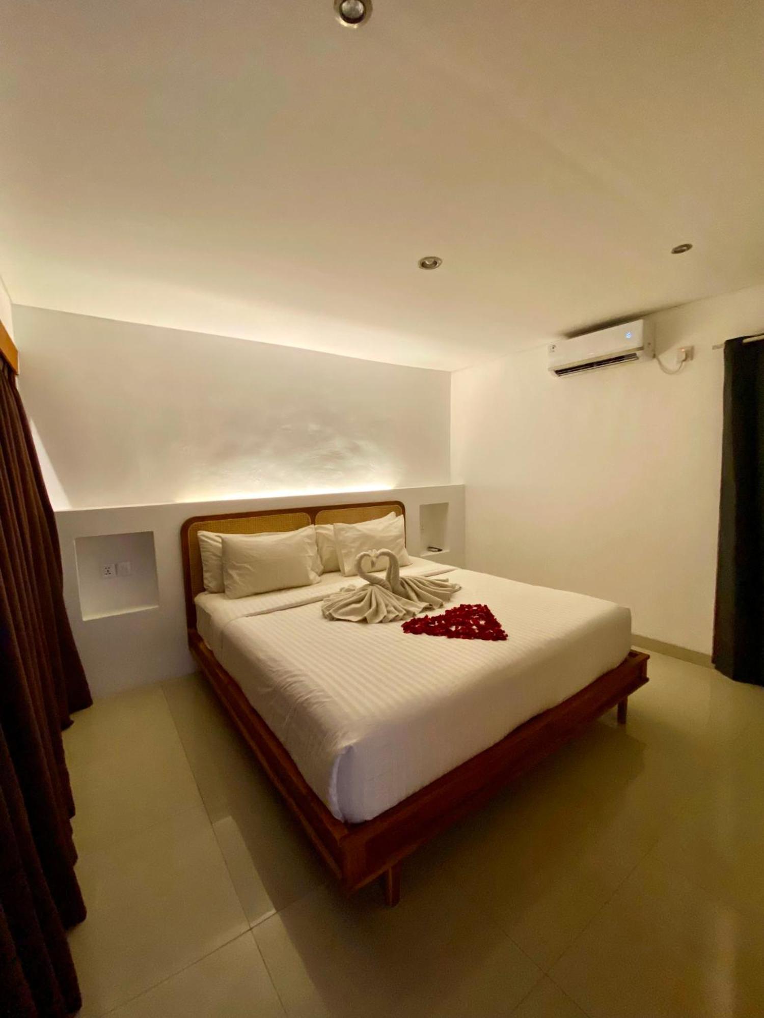 Noah Villa&chapel Villa *