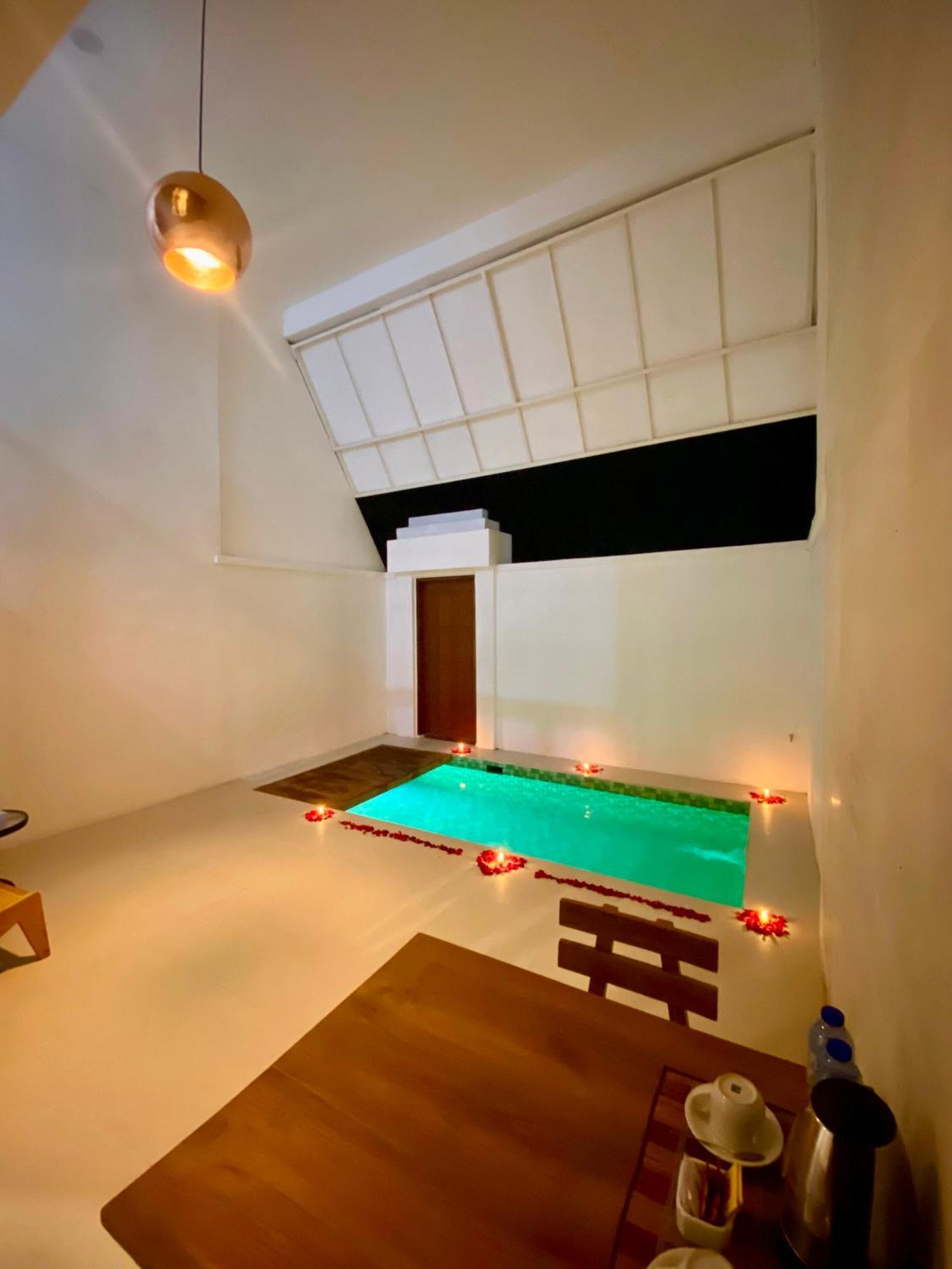 Noah Villa&chapel Villa Jimbaran (Bali)