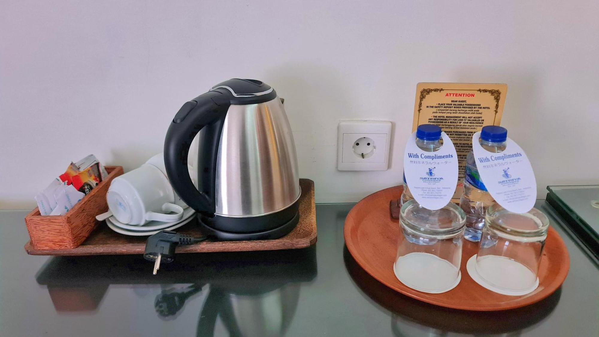 Satriya Hotel